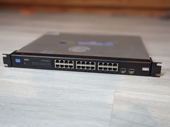 Cisco Linksys 24 Port Rackmount Gigabit Switch 