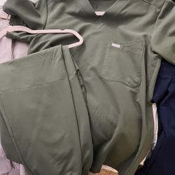 Figs scrubs Green Set & Navy Top