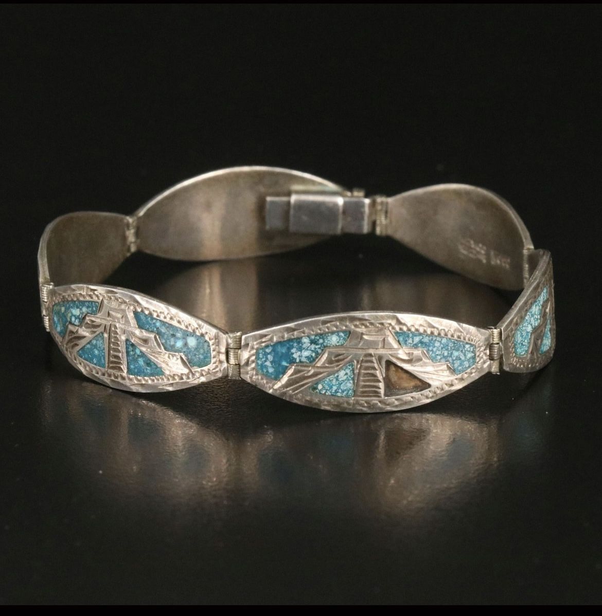 Vintage Mexican pyramid Sterling Silver Bracelet