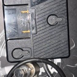 Anton Bauer Gold Battery plate with Neutrik 4pin XLR