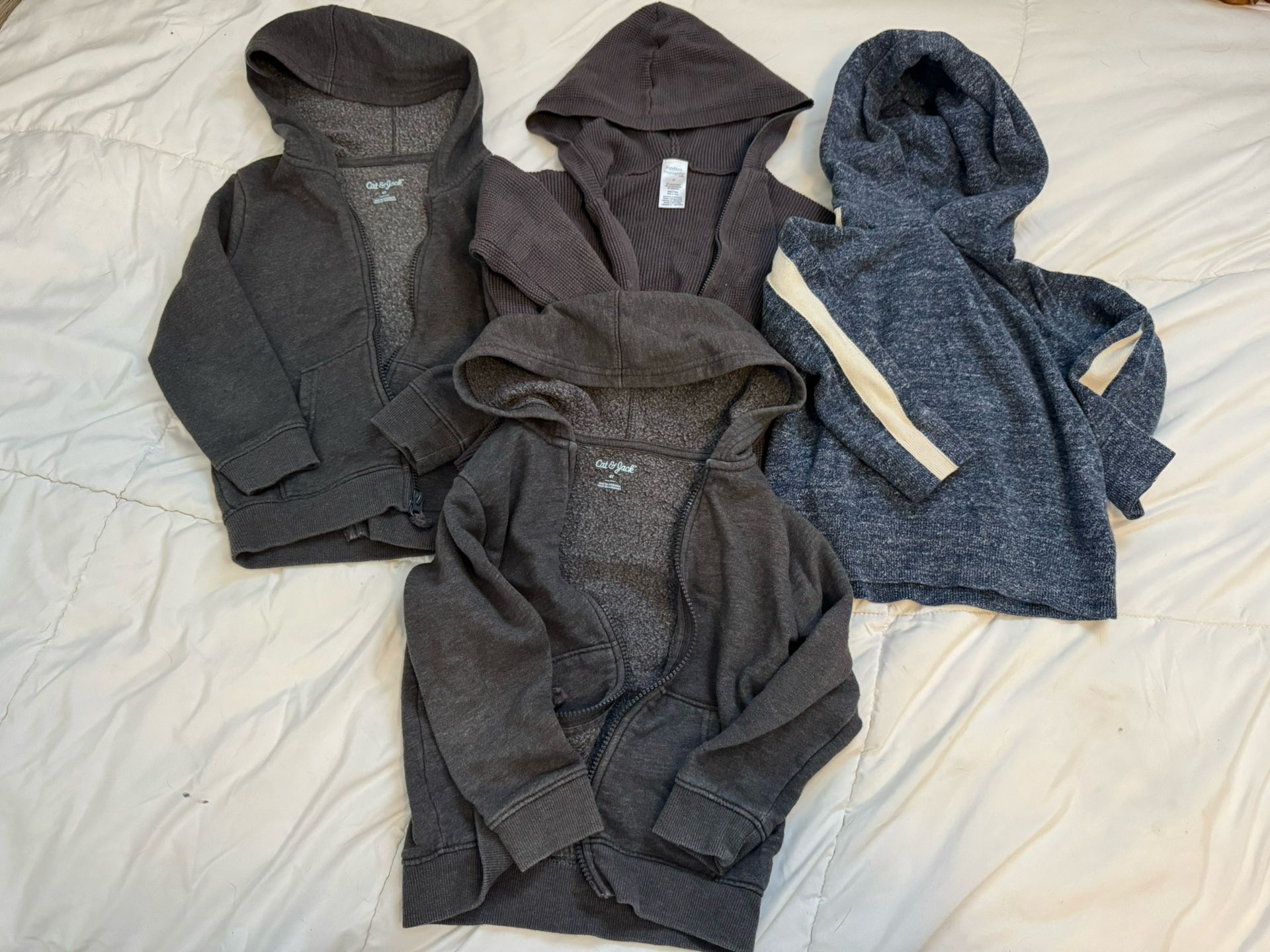 Lot of 4 Zip Up Jackets & Pullover Sweatshirt Size 4T