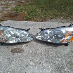 Toyota Corolla Headlight 2003-2007