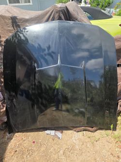 Mustang 2005 - 2009 fiberglass hood