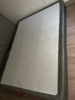 Queen size boxspring