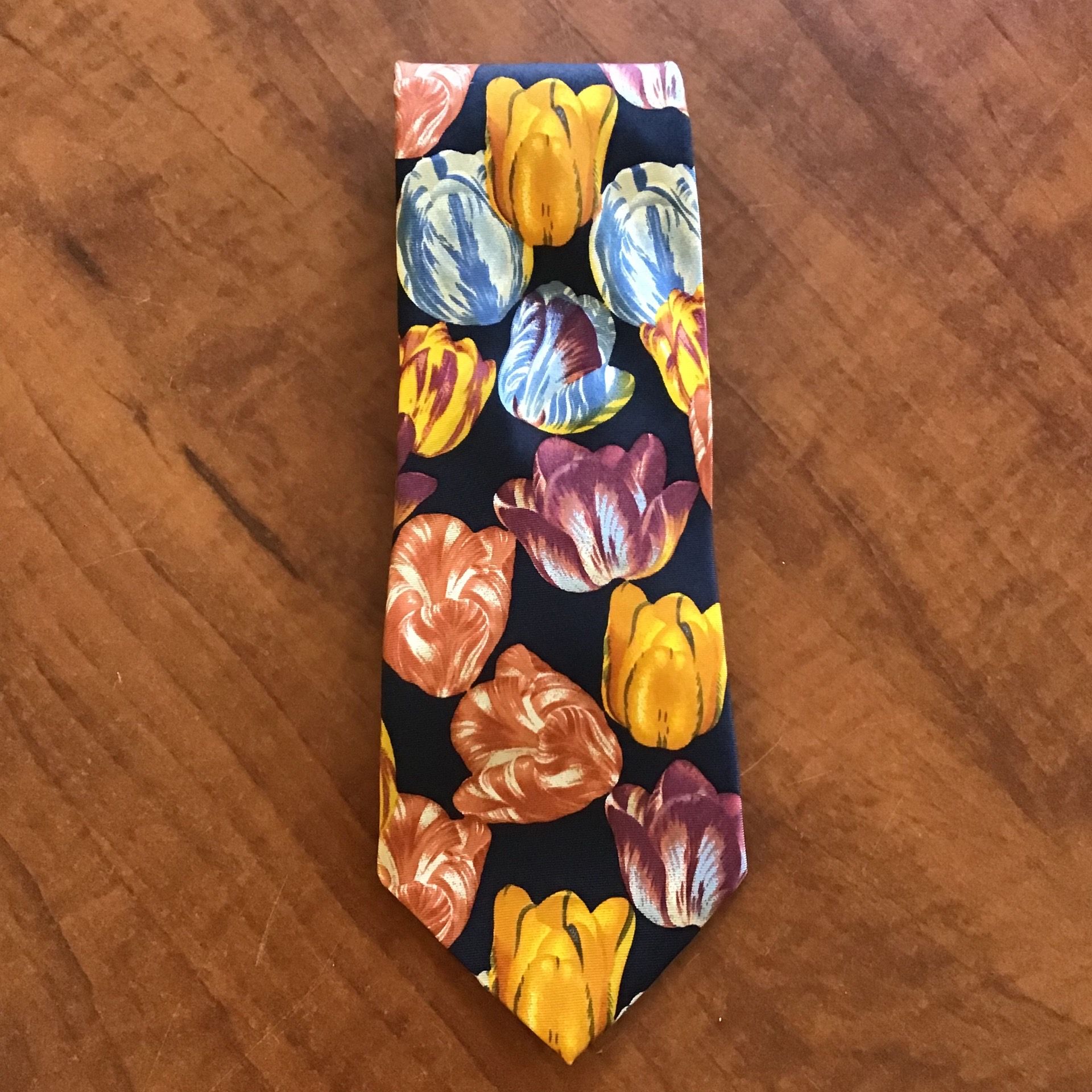 Hugo Boss 100% Silk Floral Tie, Italy