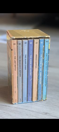 Vintage  Chronicles Of Narnia Set 1950