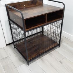 Pets Crate  28 W X 21L X 32 H Inches 