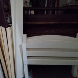 White Bunk bed Or 2 Single White Beds