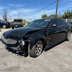2011 CADILLAC CTS-V IN FOR PARTS!!