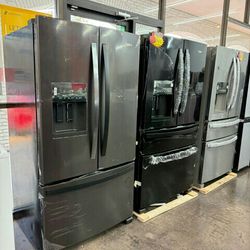 💲 Samsung Family Hub Side-by-Side Refrigerator & Freezers on Sale 💲
