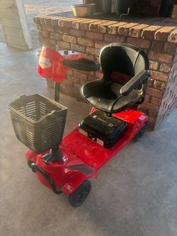 Mobility scooter