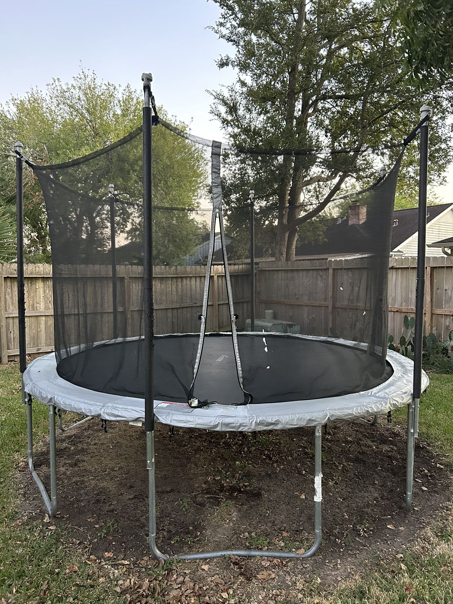 Trampoline With Safety Net