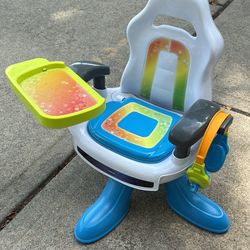 V Tech Kids Gaming Chair With Prop Headphones