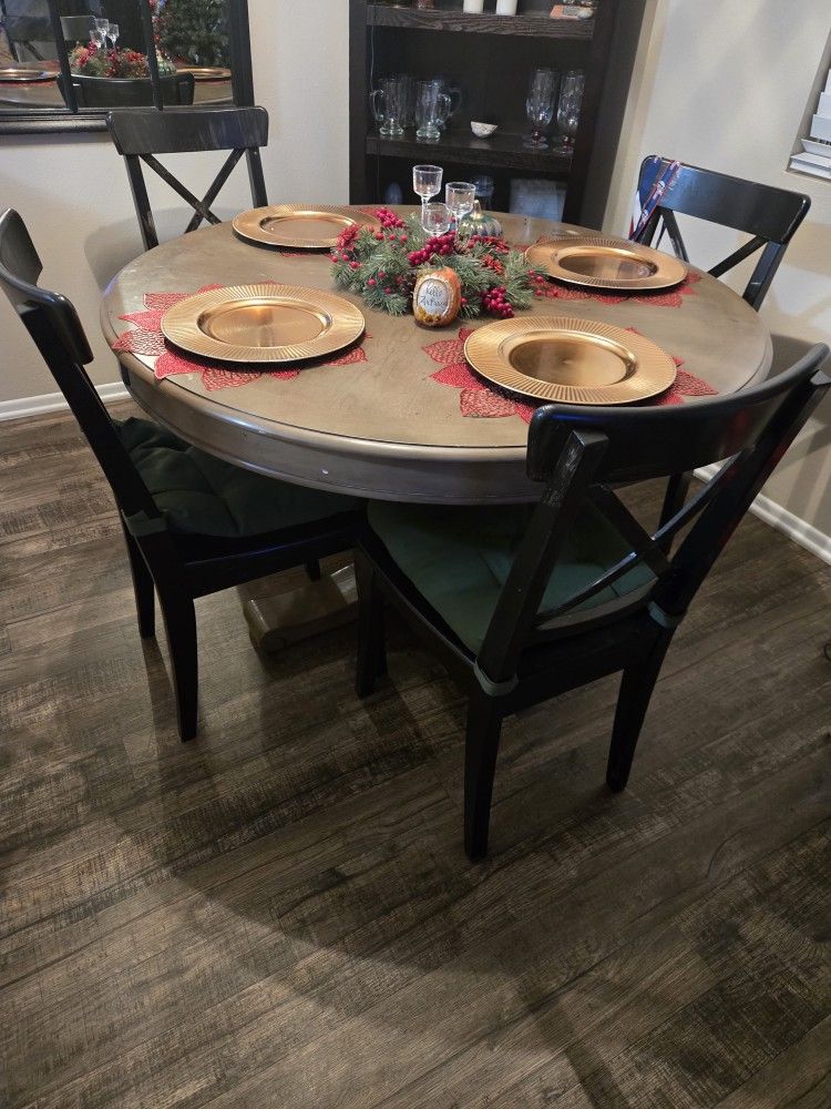 Dinning Table Round 