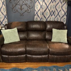 Reclining Sofa 