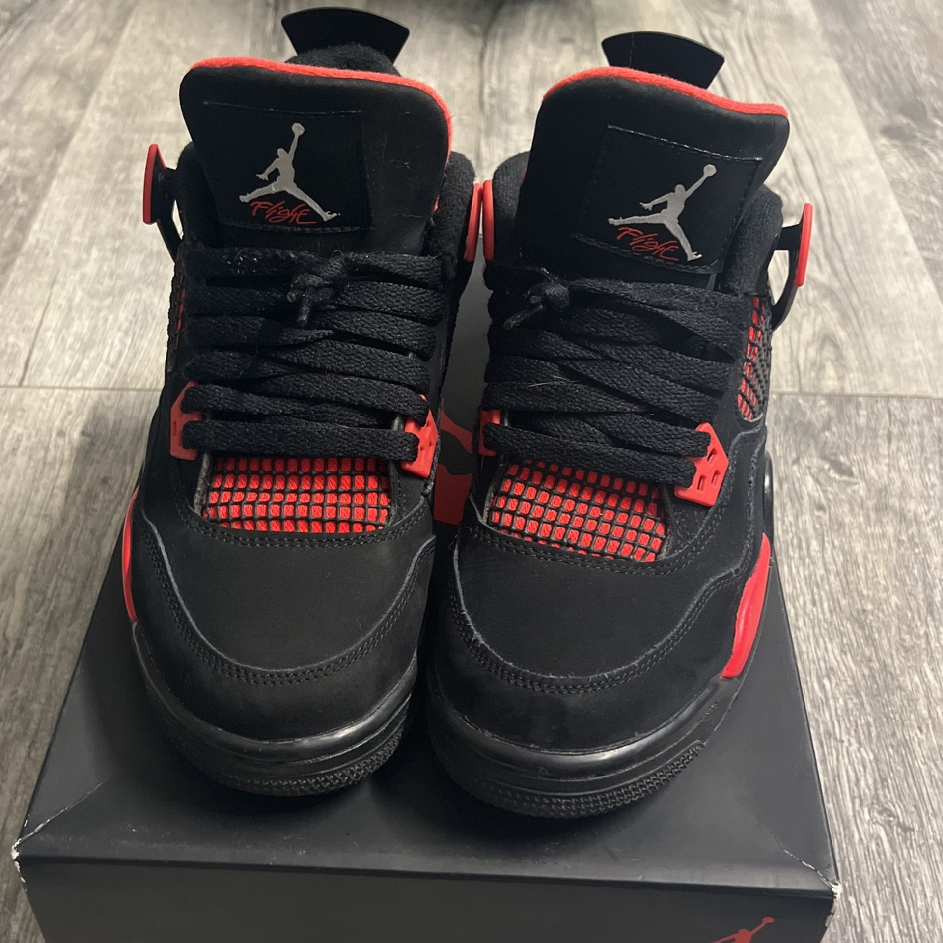 Jordan 4 Red Thunder Retro Size 6.5 Used Hood Condition