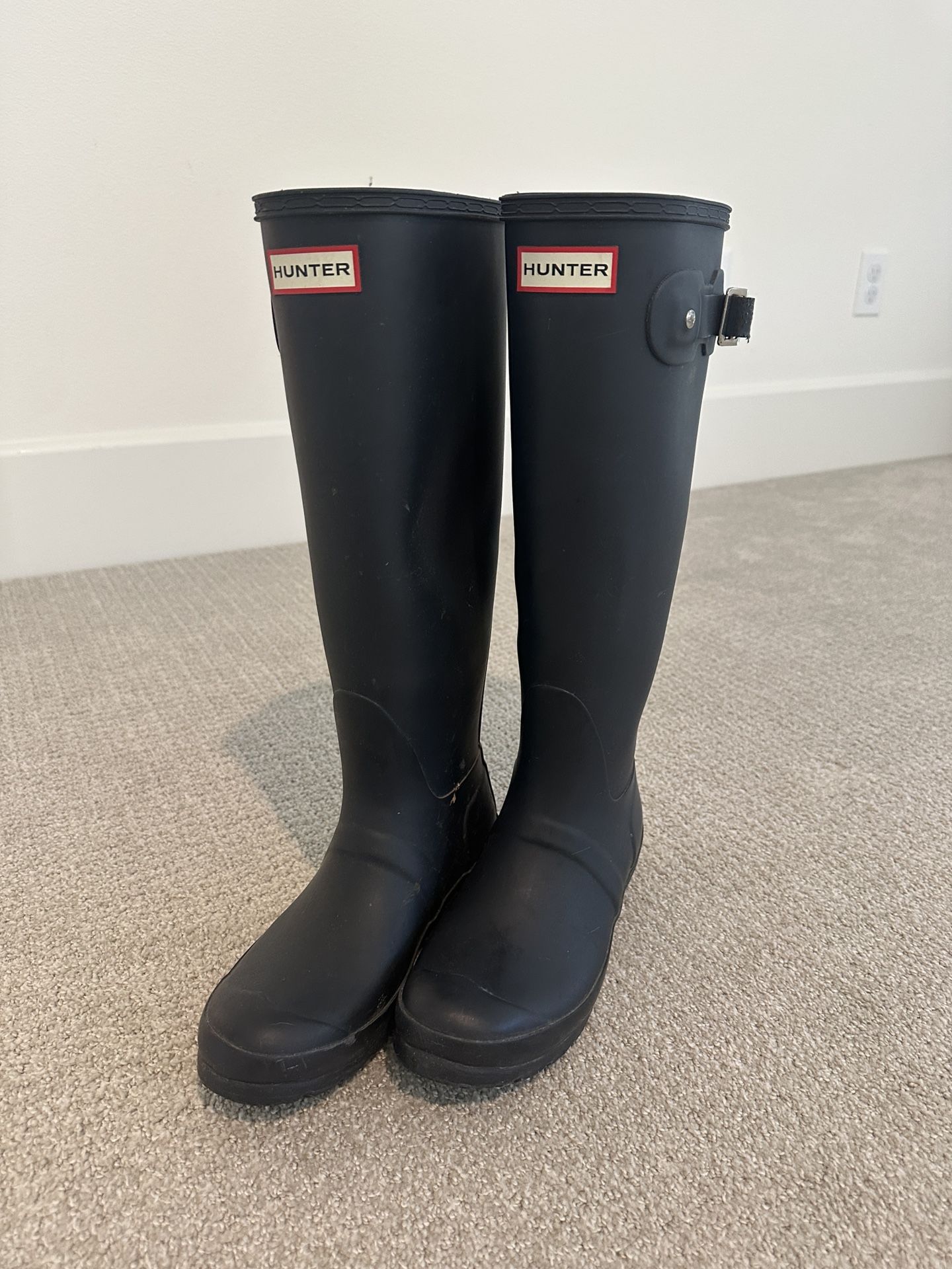 Hunter Rain Boots Size 6