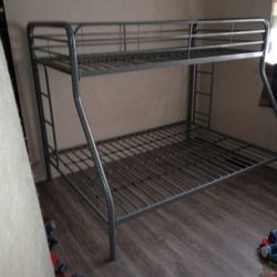 Twin over Double Bunk Bed
