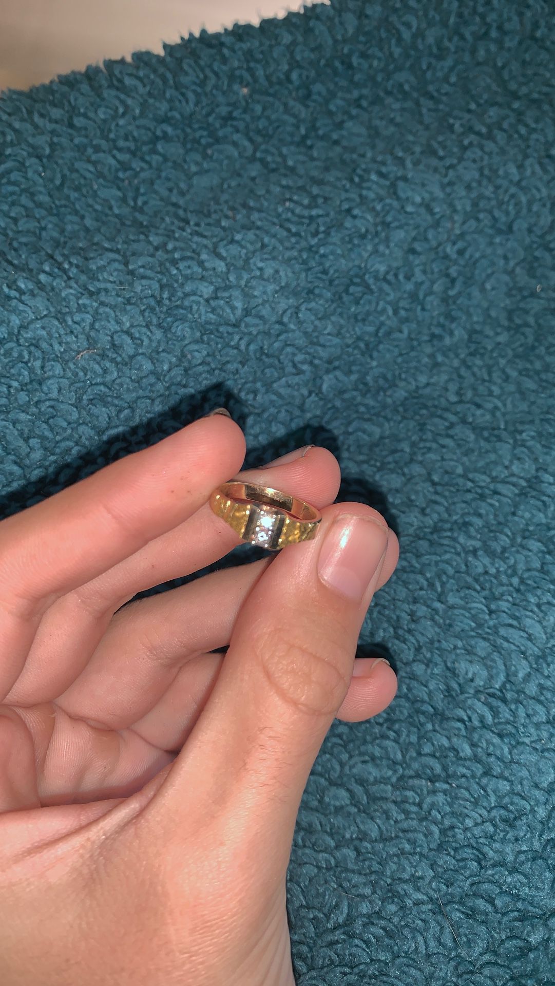 14k gold 22k nugget diamond ring 4 gram .10 si1s