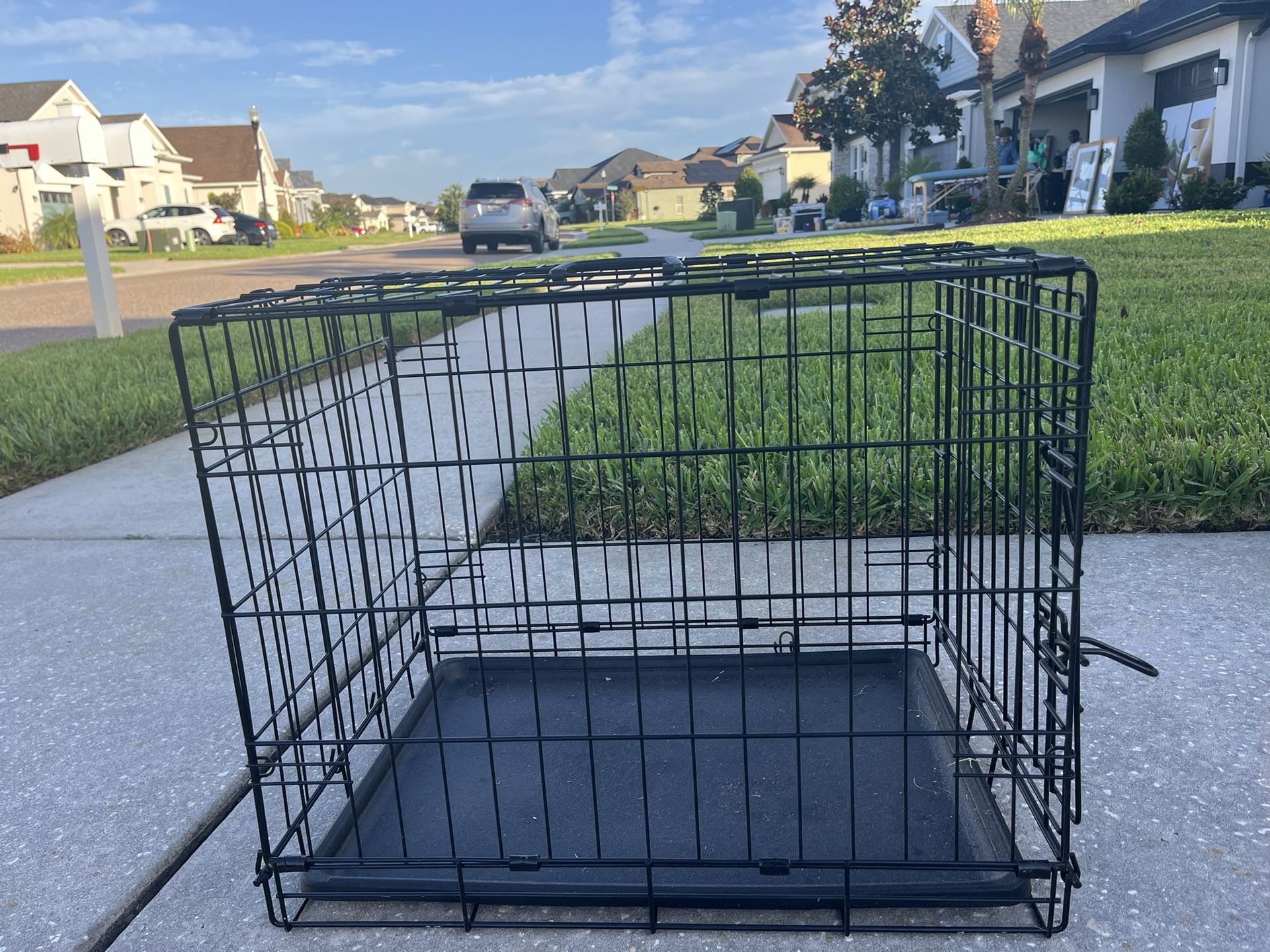 Collapsible Dog Crate