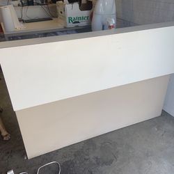 Retail Stand Up Counter 33” X 60” X 42”