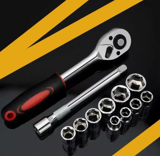 11-Piece Socket Wrench Set – Metric & SAE | 6.1” Ratchet Handle