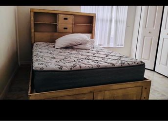 FREE BED AND ONE NIGHT STAND