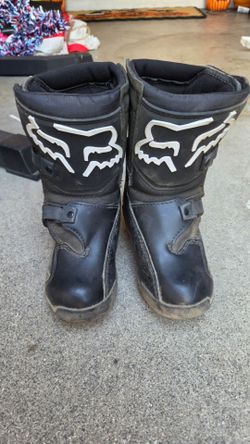 Riding boots