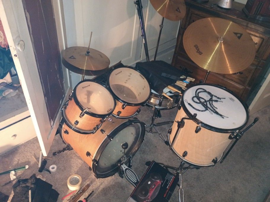 Ludwig Evans Drum Set