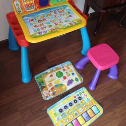 Vtech Touch & Learn activity Desk " Deluxe 