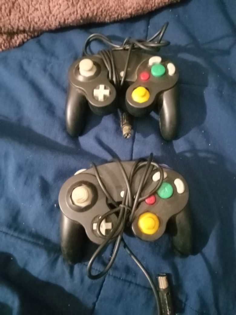 GameCube Controllers