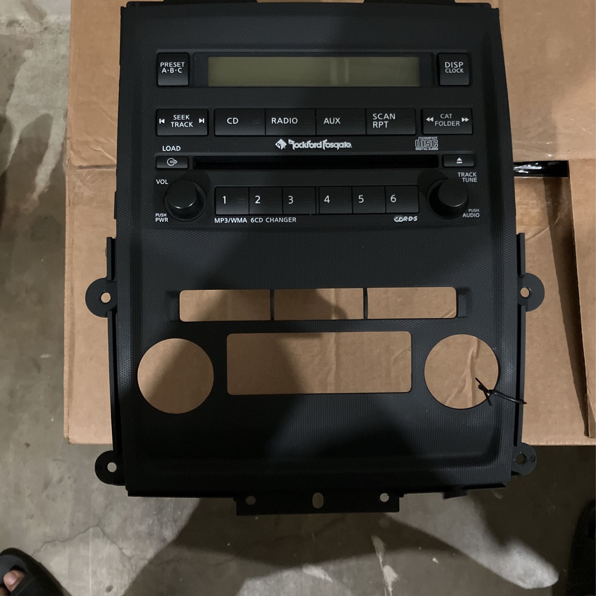 Nissan Xterra OEM Radio (Rockford Fosgate)