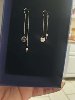 NEW Swarovski drop earrings