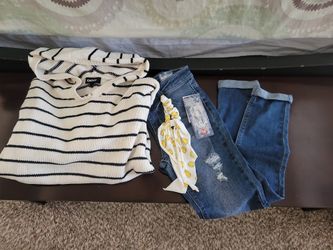 New Girls Jeans And Dkny  Hoodie