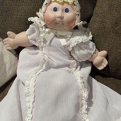 Vintage 1985 Cabbage Patch Kids Porcelain Doll #4890 Jennifer Alice