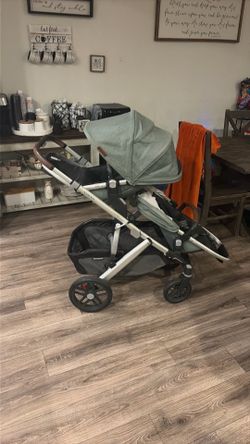 UPPAVISTA V2 Stroller with RumbleSeat V2