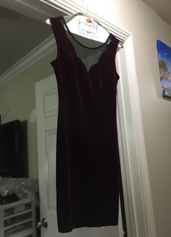 Burgundy small velvet dresses