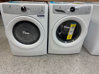 Electrolux Front Load Washer and Gas Dryer Set