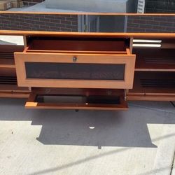 BDI T.V CONSOLE AUDIO MEDIA CABINET (Retail $2400)
