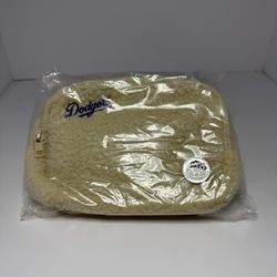 Hello Kitty Fanny Pack - New Bag - New Opened 2024 (Hello Kitty x Dodgers)
