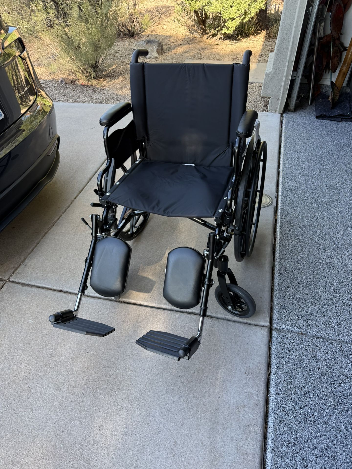 Invacare 9000xt Wheelchair