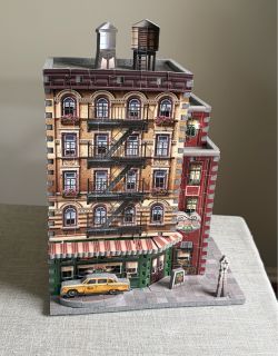 Friends 3D Puzzle Model of Central Perk