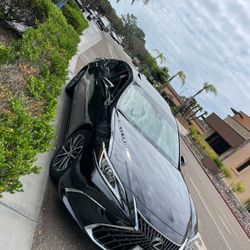 2023 Lexus ES 300h