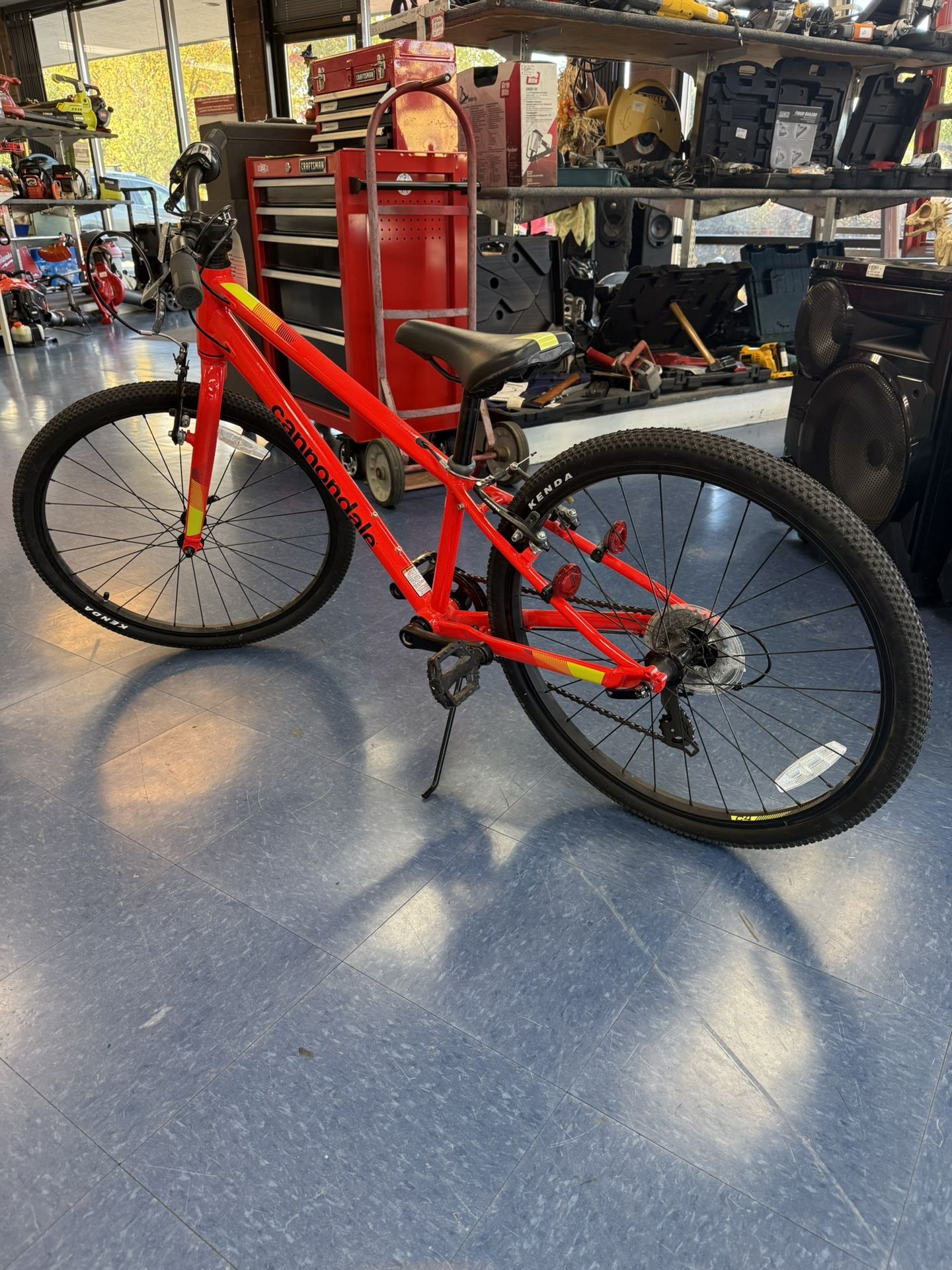 Canondale Quick Red/Orange Child Bike