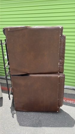 2 seater leather recliner