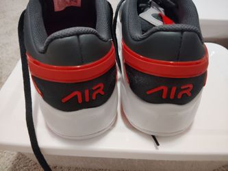 Nike size 5.6y