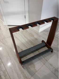 Walnut 5 Guitar Stand