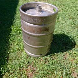 Keg. 15-gallon