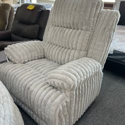 Cozy Recliner 
