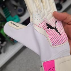 Puma Gloves